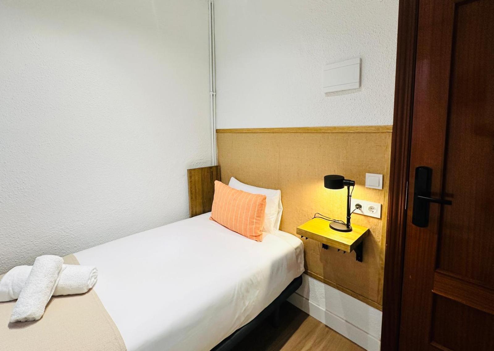 Autentic Boutique Moncloa Madrid Kültér fotó